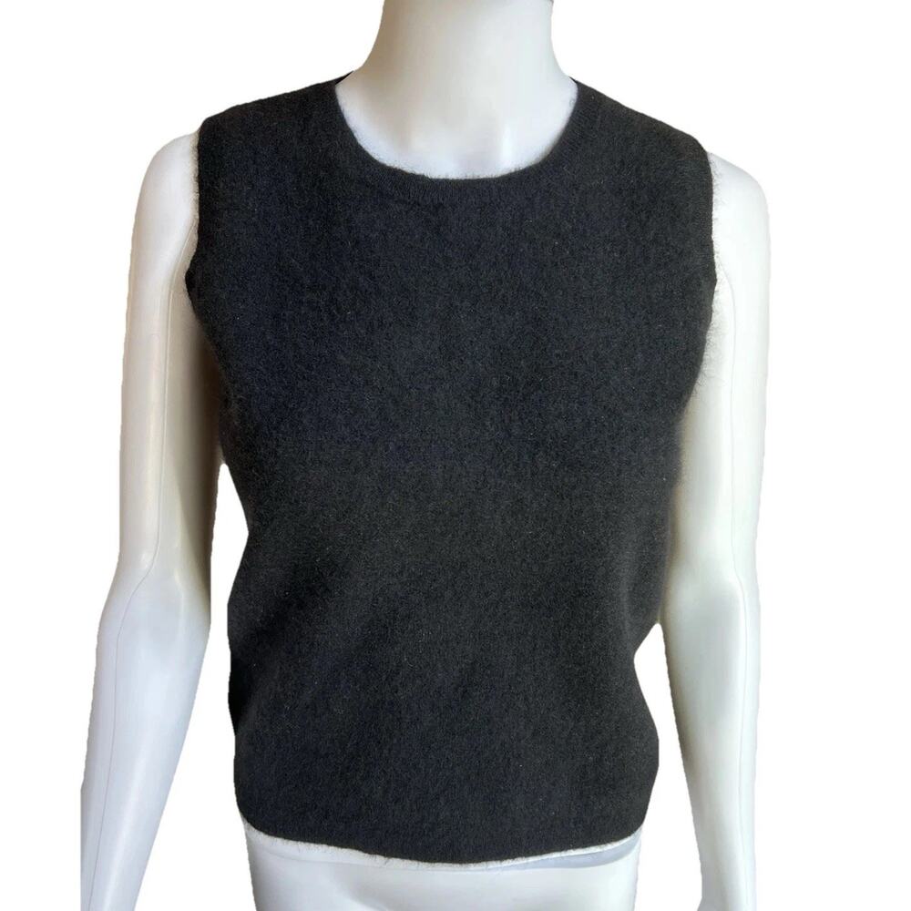 ▶️ Bloomingdale’s 100% Cashmere Sleeveless Sweater Womens XS Fit Black Classic